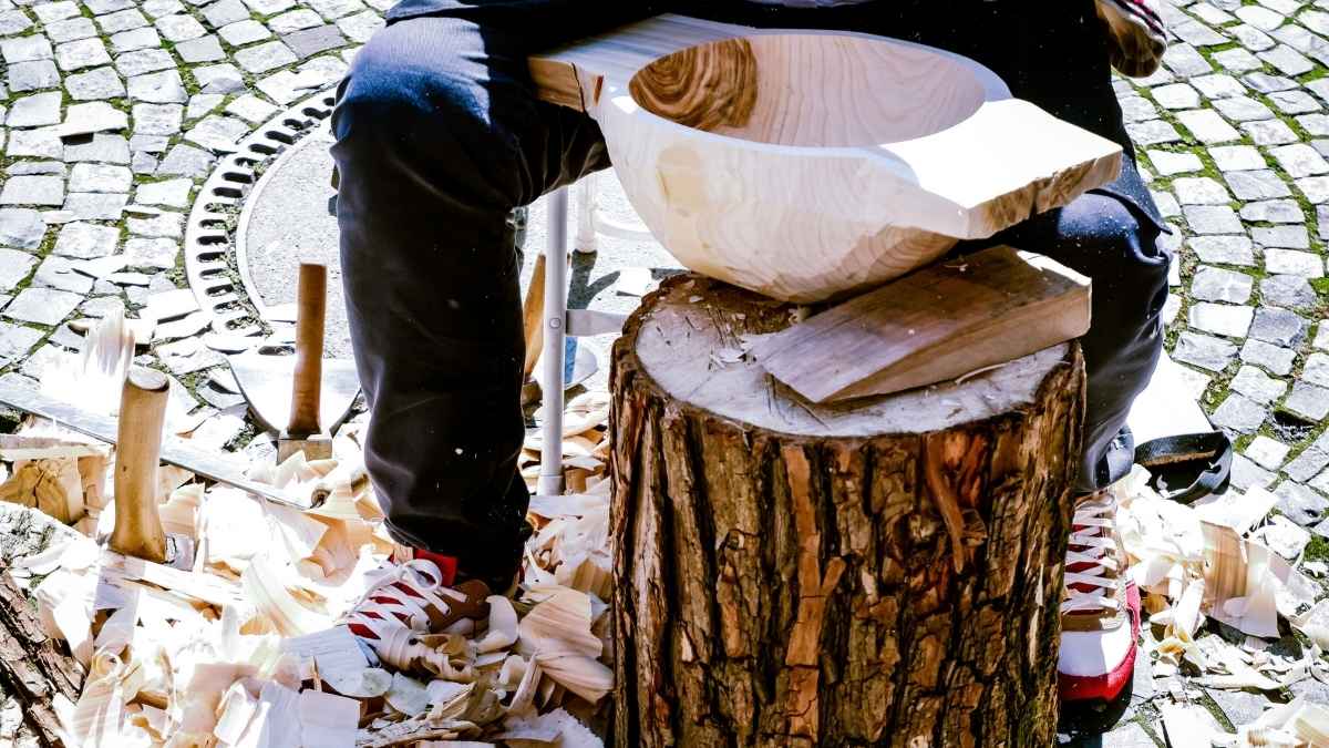 How to Prepare Your Wood Logs for DIY Projects (So They Don't Crack or Warp)
